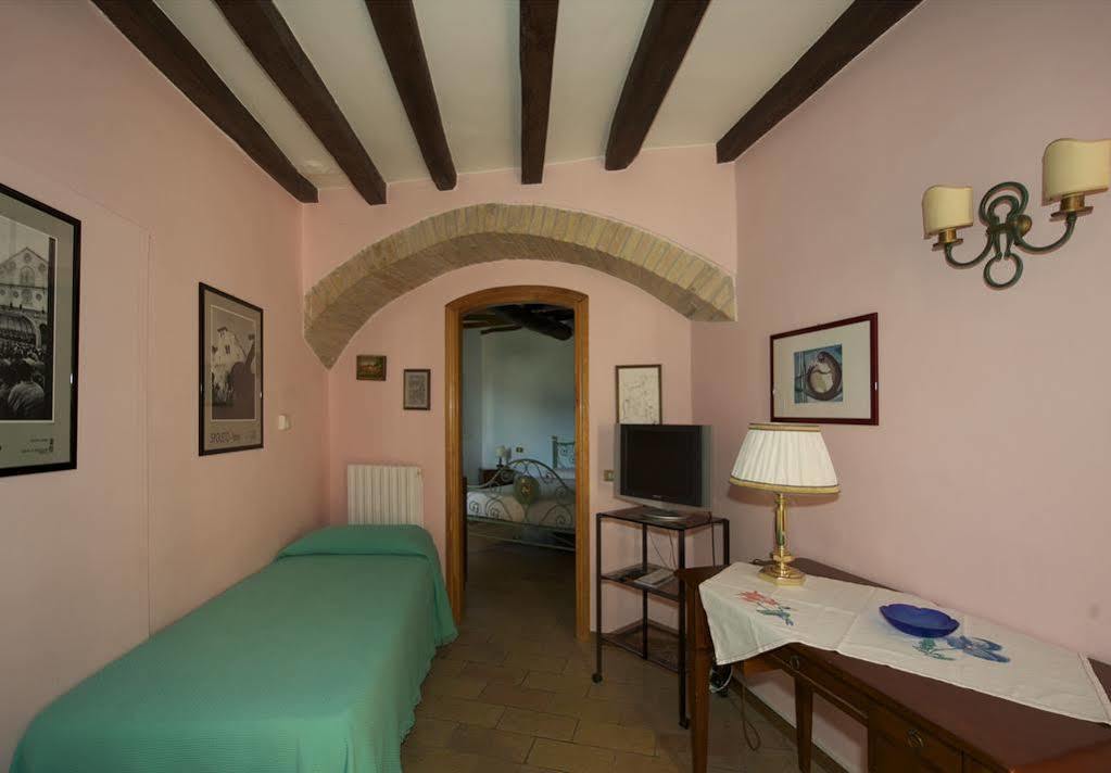 Albergo Villa Cristina Spoleto Exterior photo